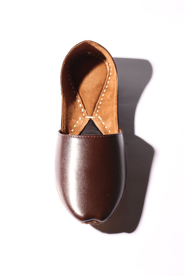 FOOTWEAR GLOSSY BROWN LEATHER