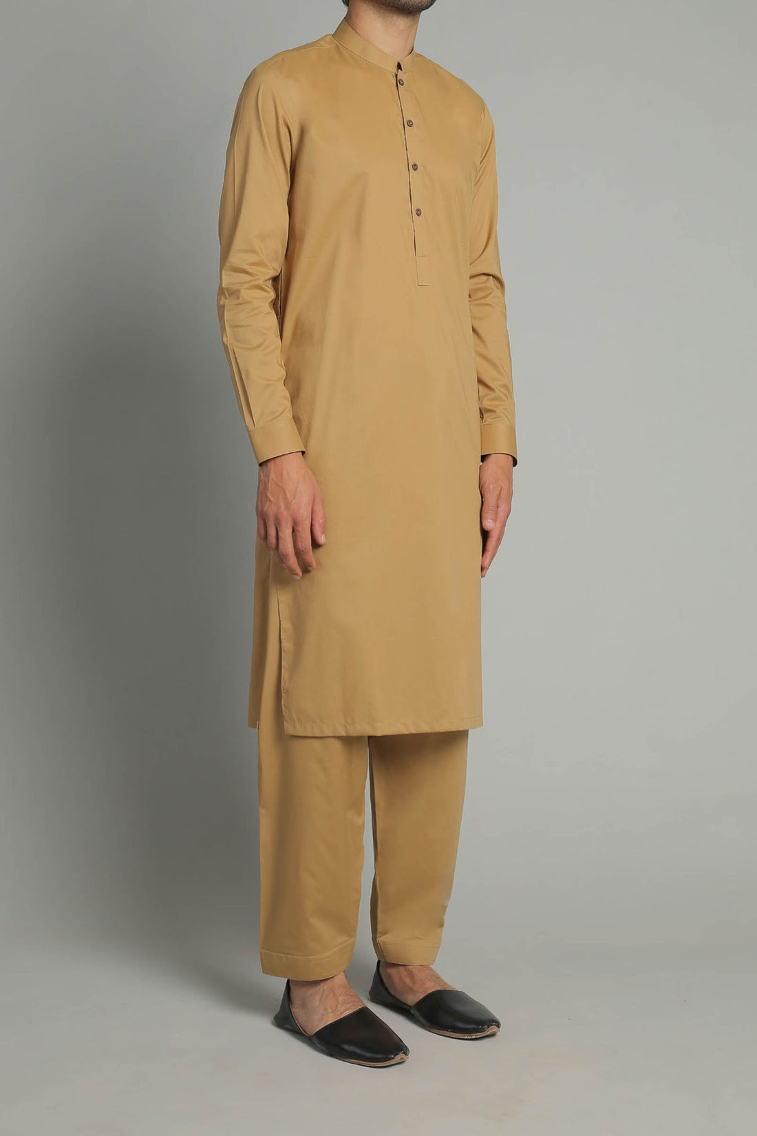 KAMEEZ SHALWAR BROWN