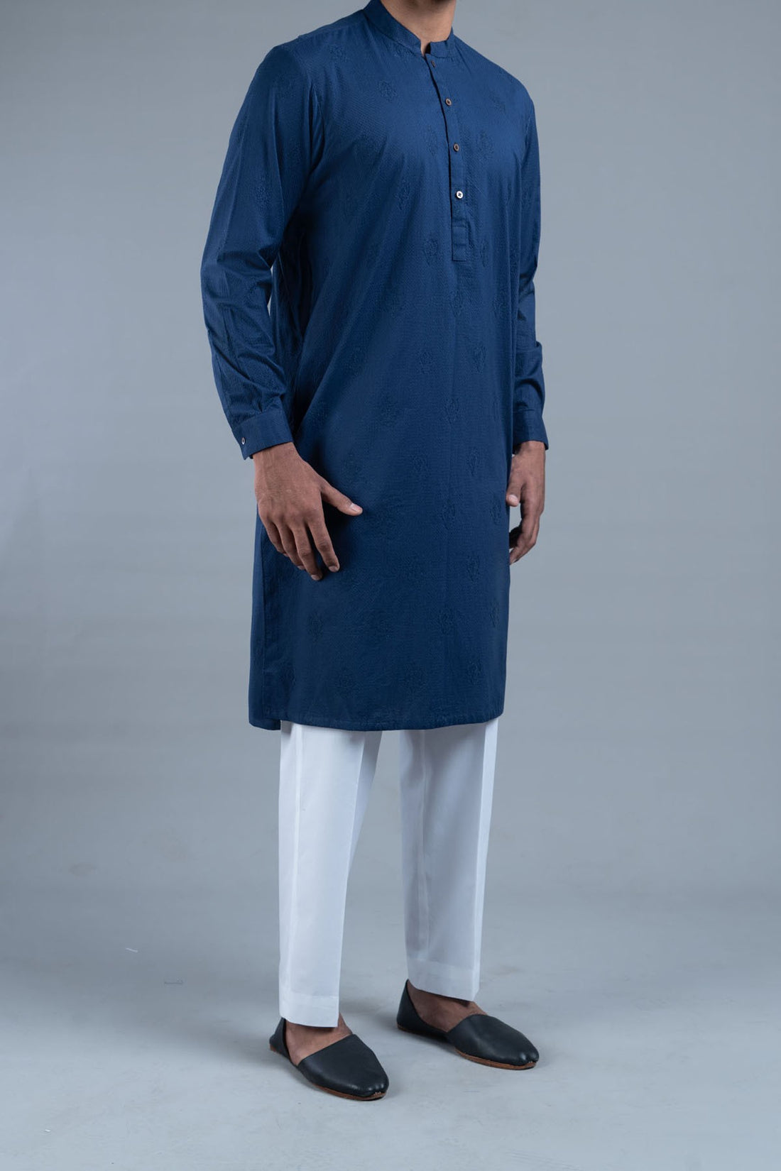 EMBROIDERED KURTA RDM NAVY BLUE