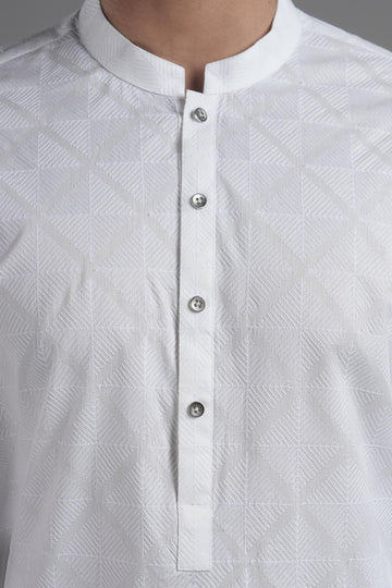 EMBROIDERED KURTA RDM WHITE