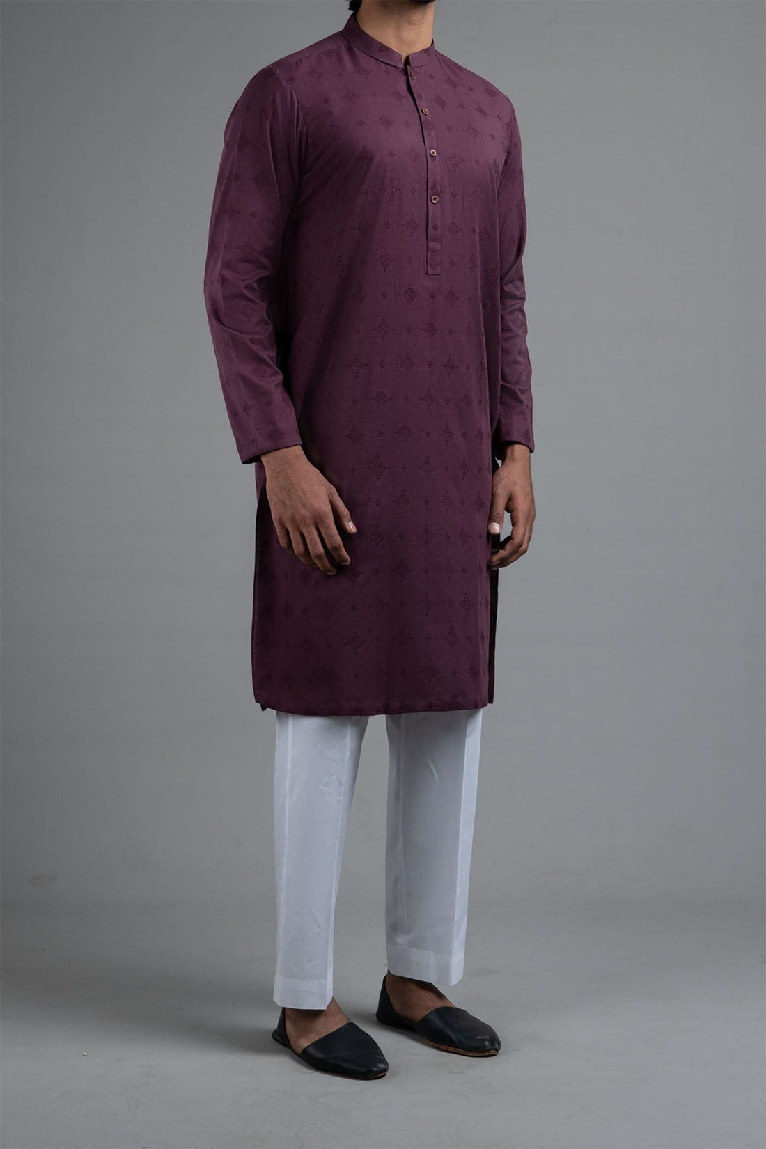 EMBROIDERED KURTA RDM MAROON