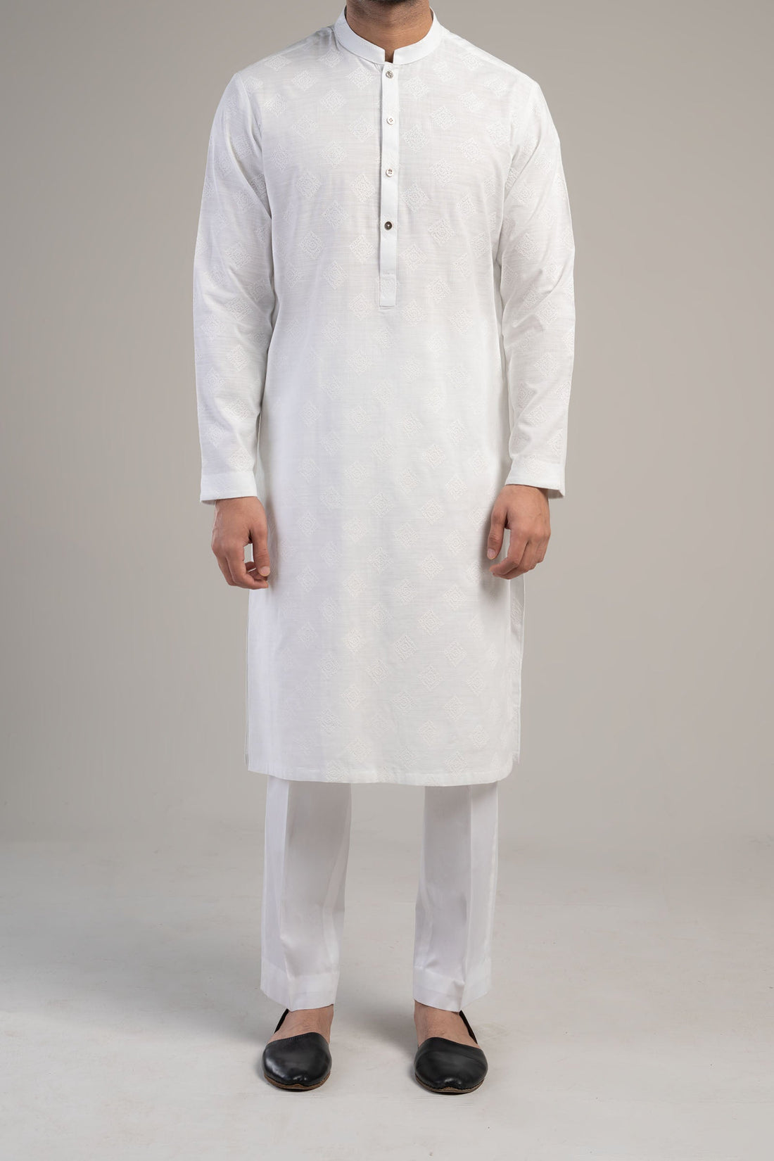 EMBROIDERED KURTA WHITE