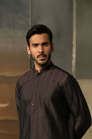 EMBROIDERED-KURTA-BLACK