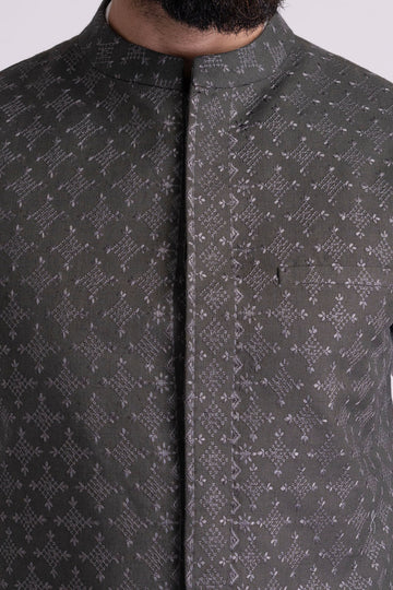 EMBROIDERED-WAISTCOAT-OLIVE