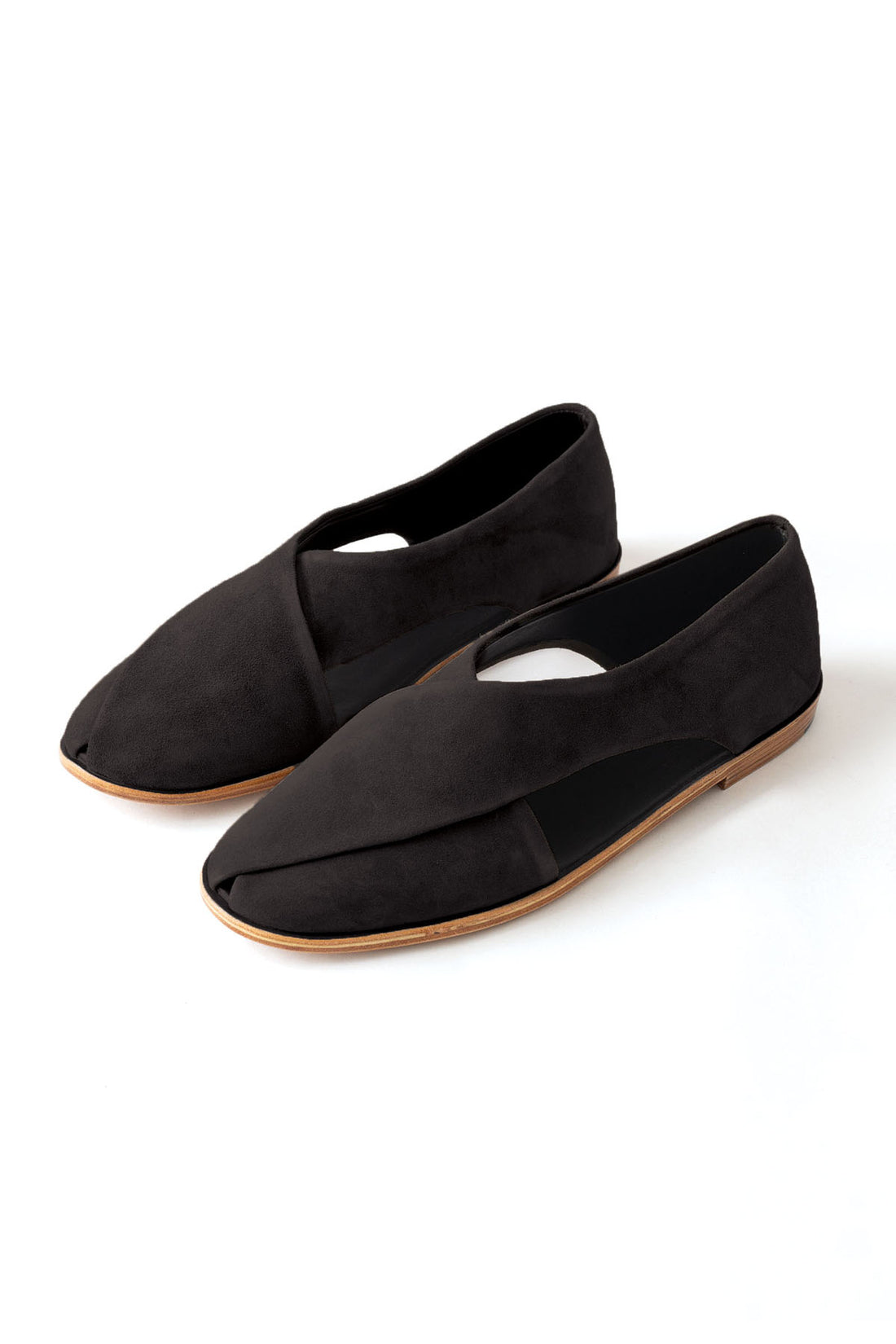 FRONTER SHOE V3-SHS25-01-BLACK