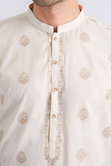 EMBROIDERED-KURTA-O-WHITE
