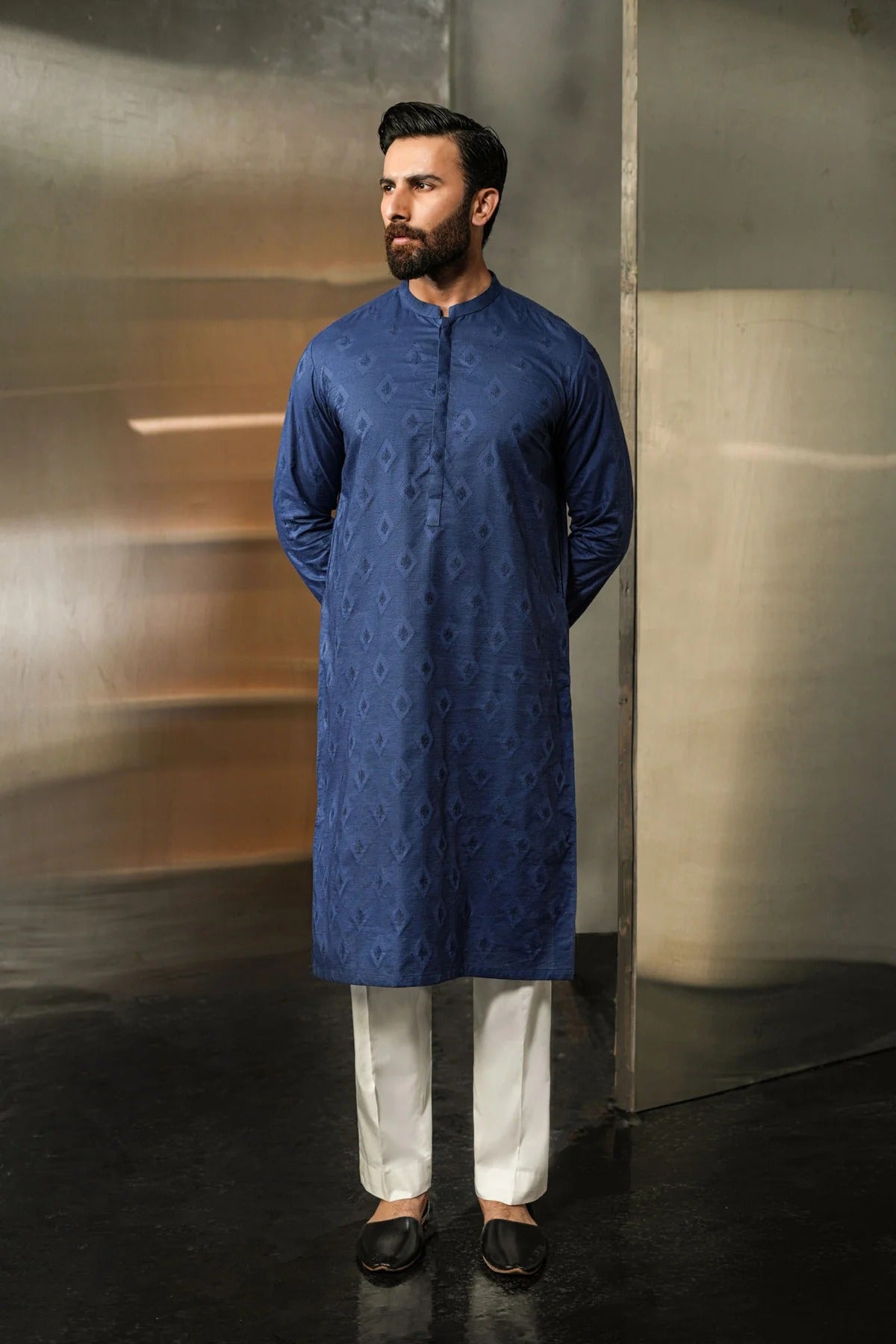 embroidered kurta