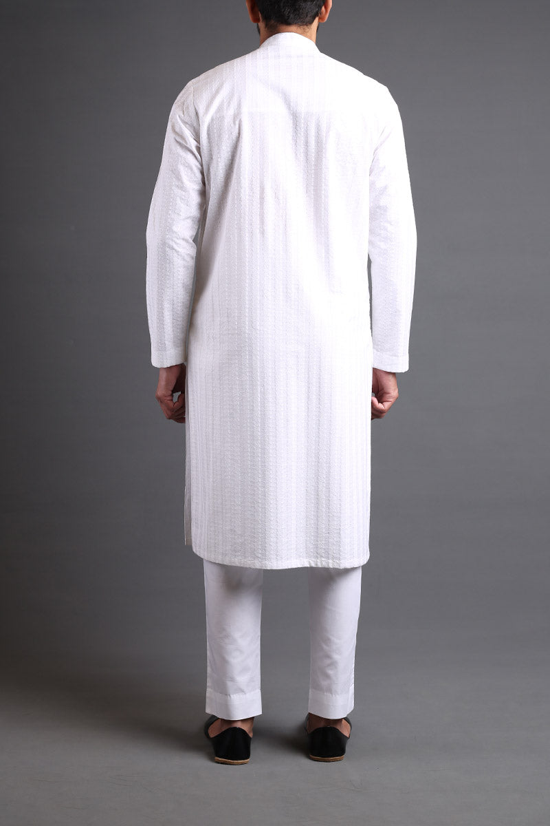 EMBROIDERED-KURTA-WHITE