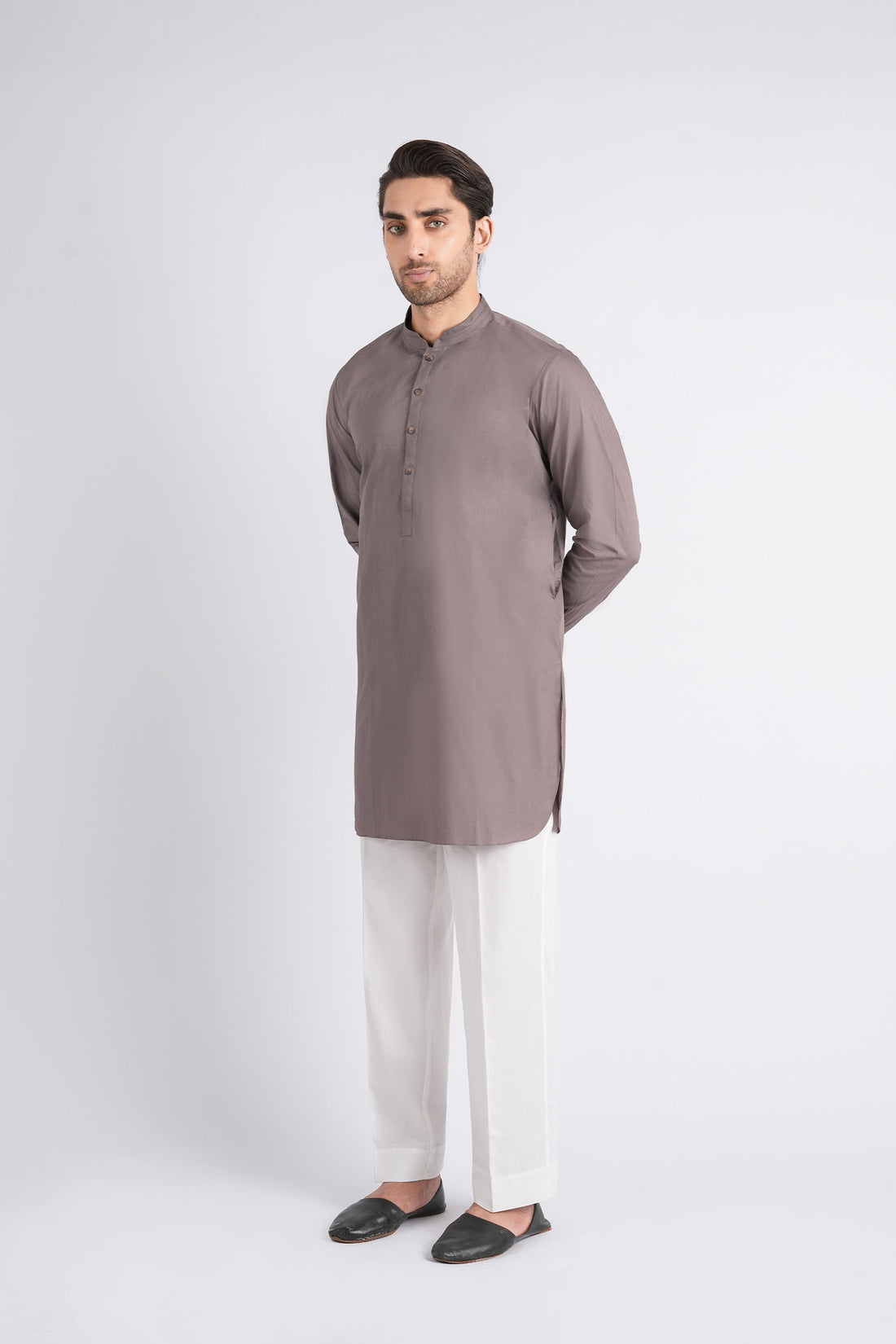 Short-Kutra-D-Grey