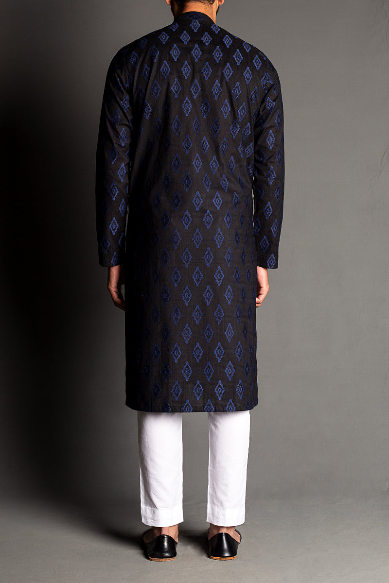 EMBROIDERED-KURTA-BLACK