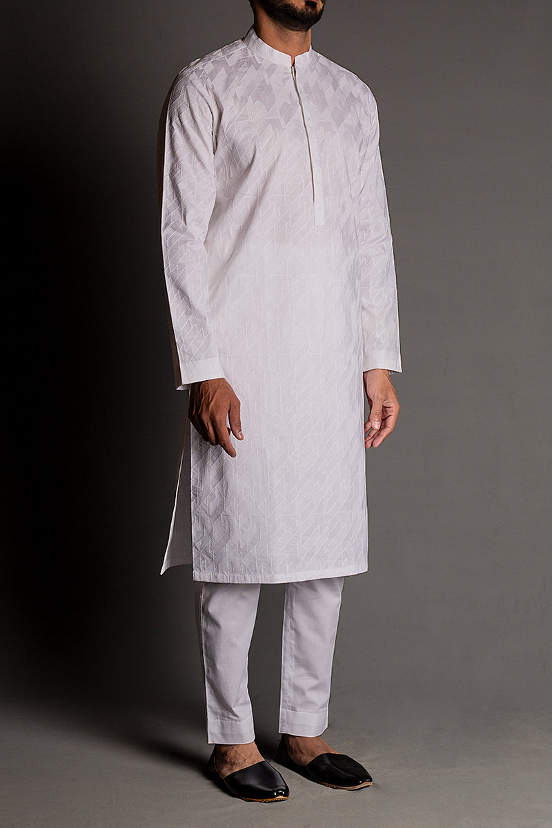 EMBROIDERED-KURTA-WHITE