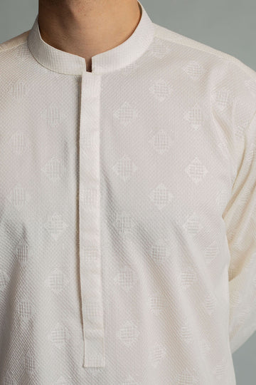 Embroidered Kurta Off White