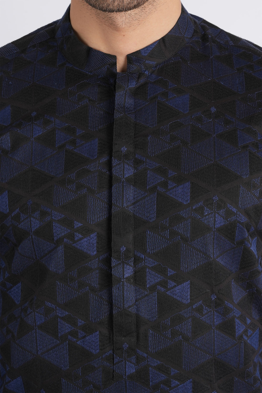 Embroidered-Kurta-Blak-Blu
