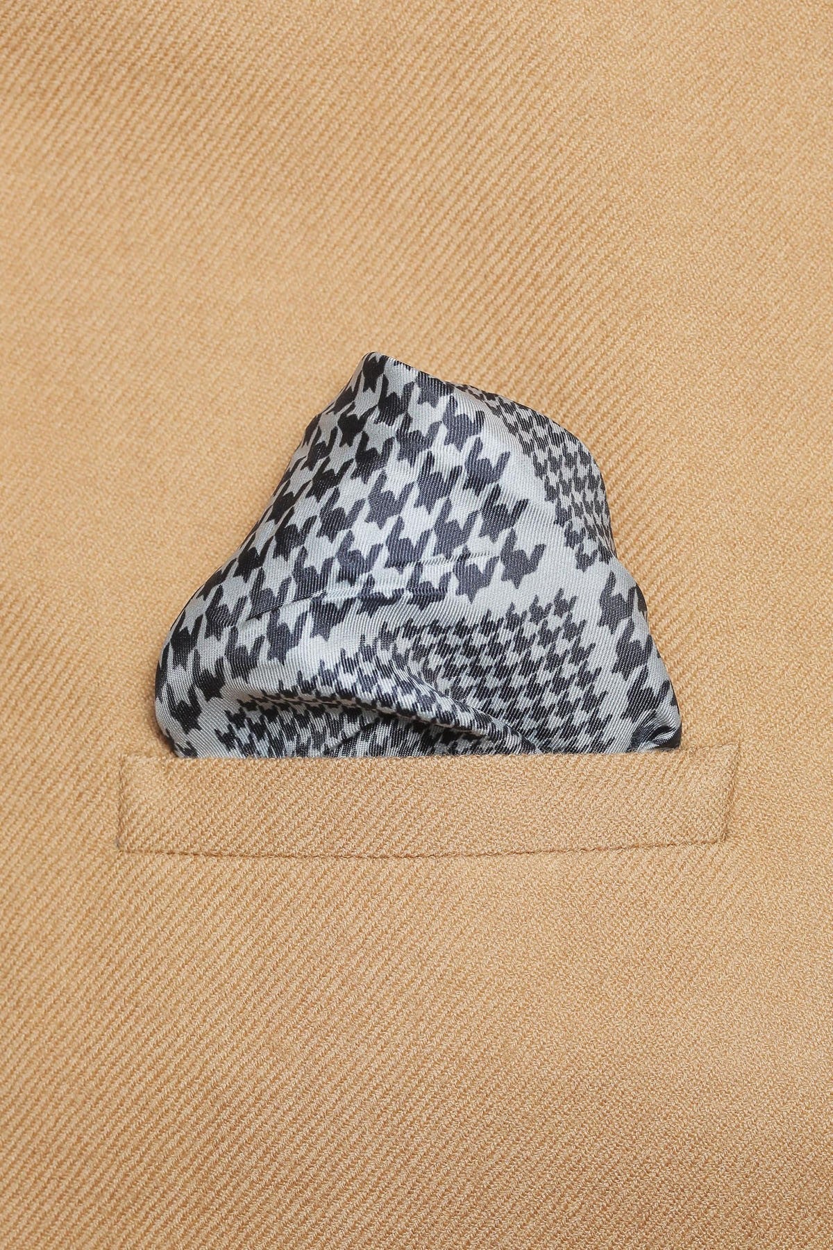 Silk Pocket Square Silver