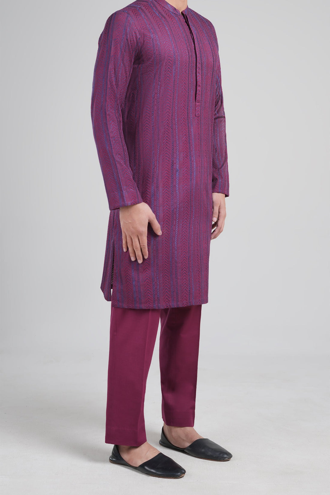 Embroidered Kurta Maroon