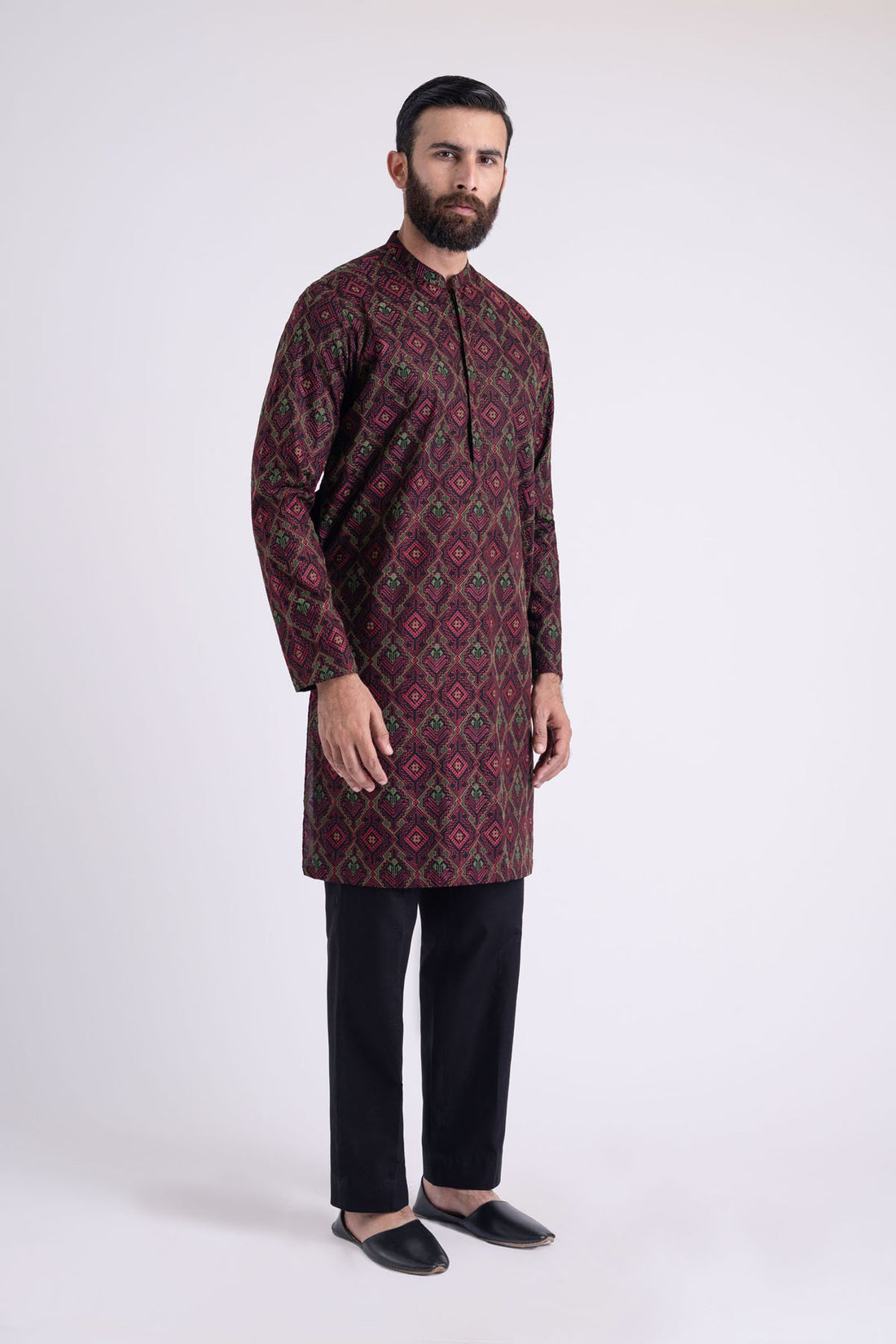 EMBROIDERED-KURTA-BLACK