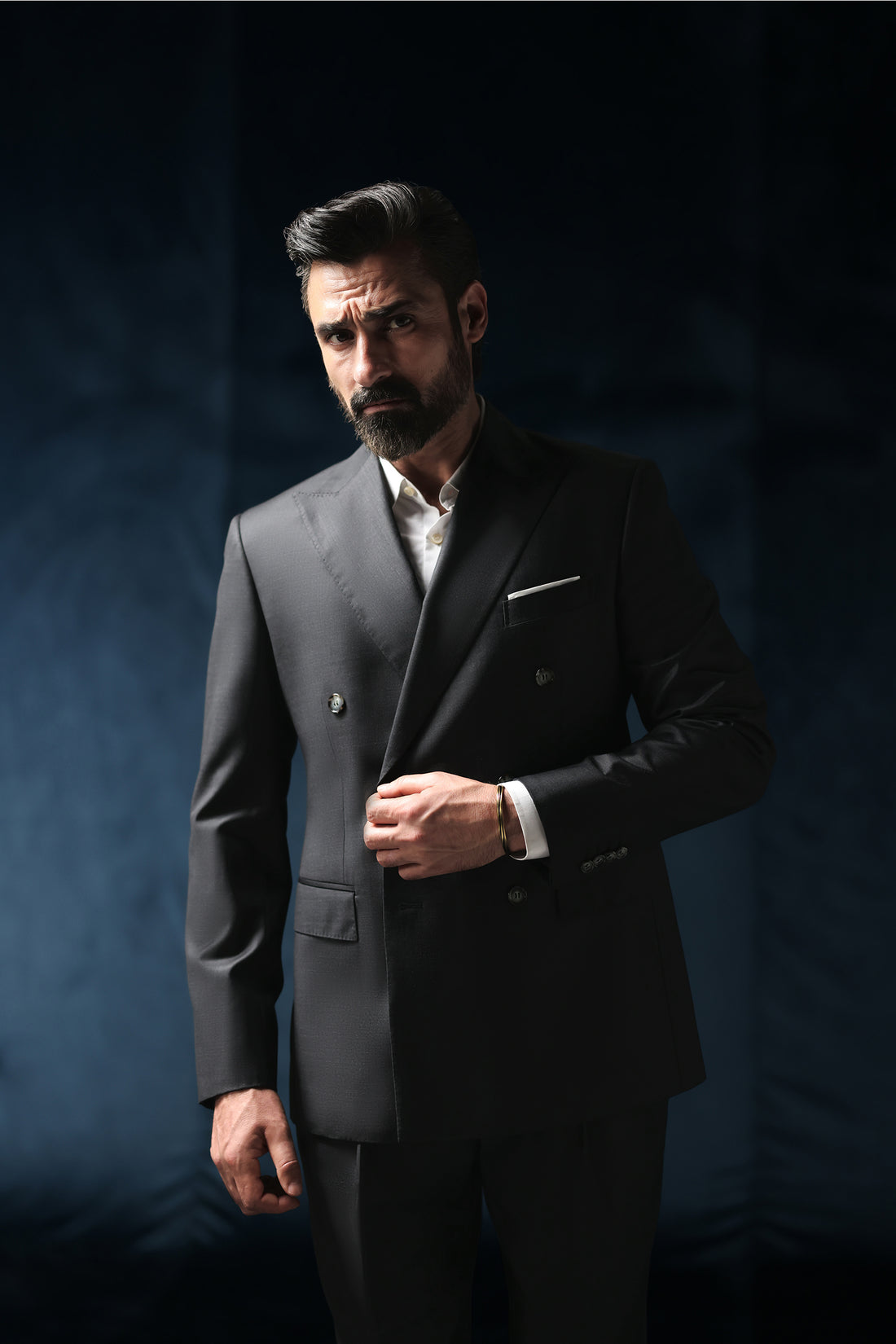 SIGNATURE-SUIT-GREY