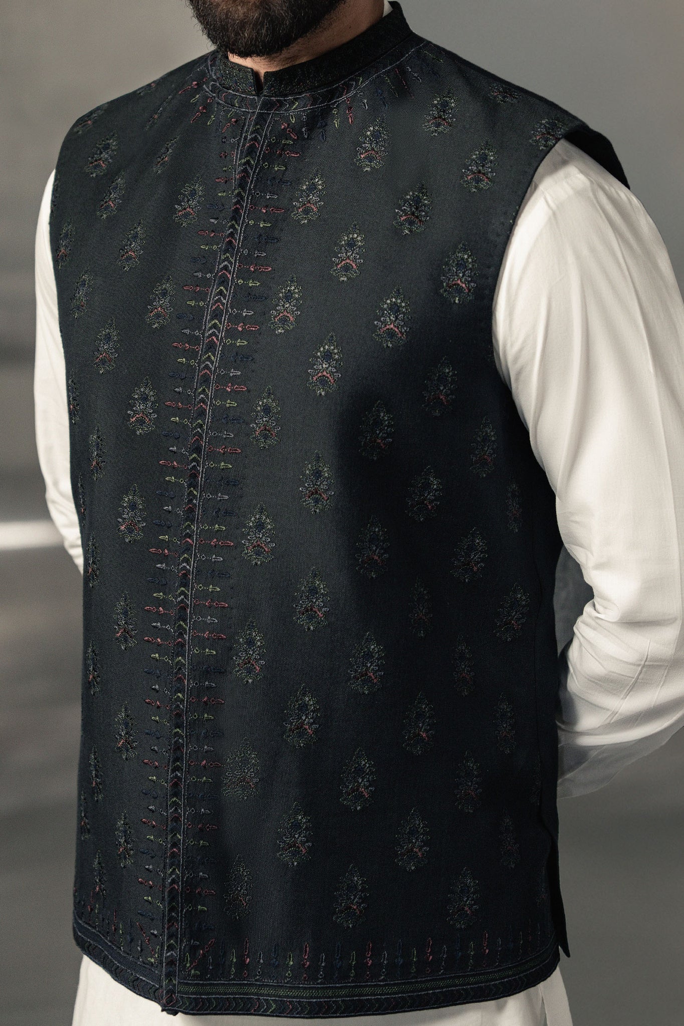 EMBROIDERED-WAISTCOAT-BLACK