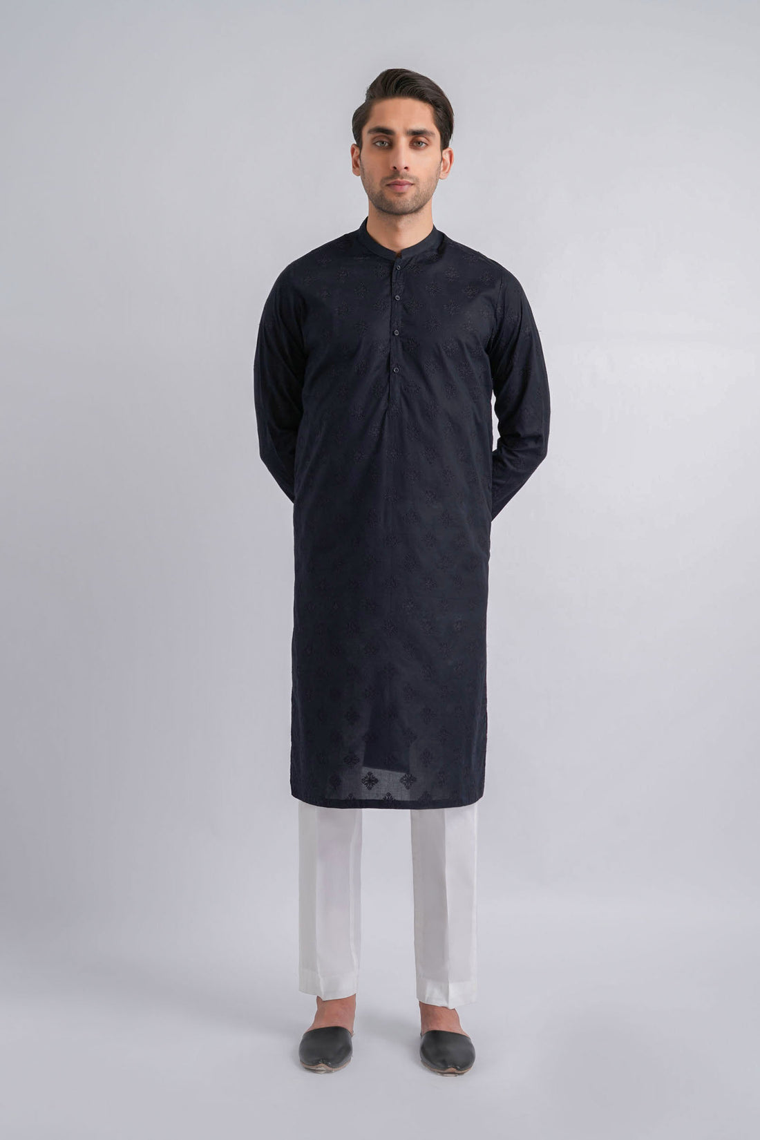 EMBROIDERED-KURTA-NAVY-BLU