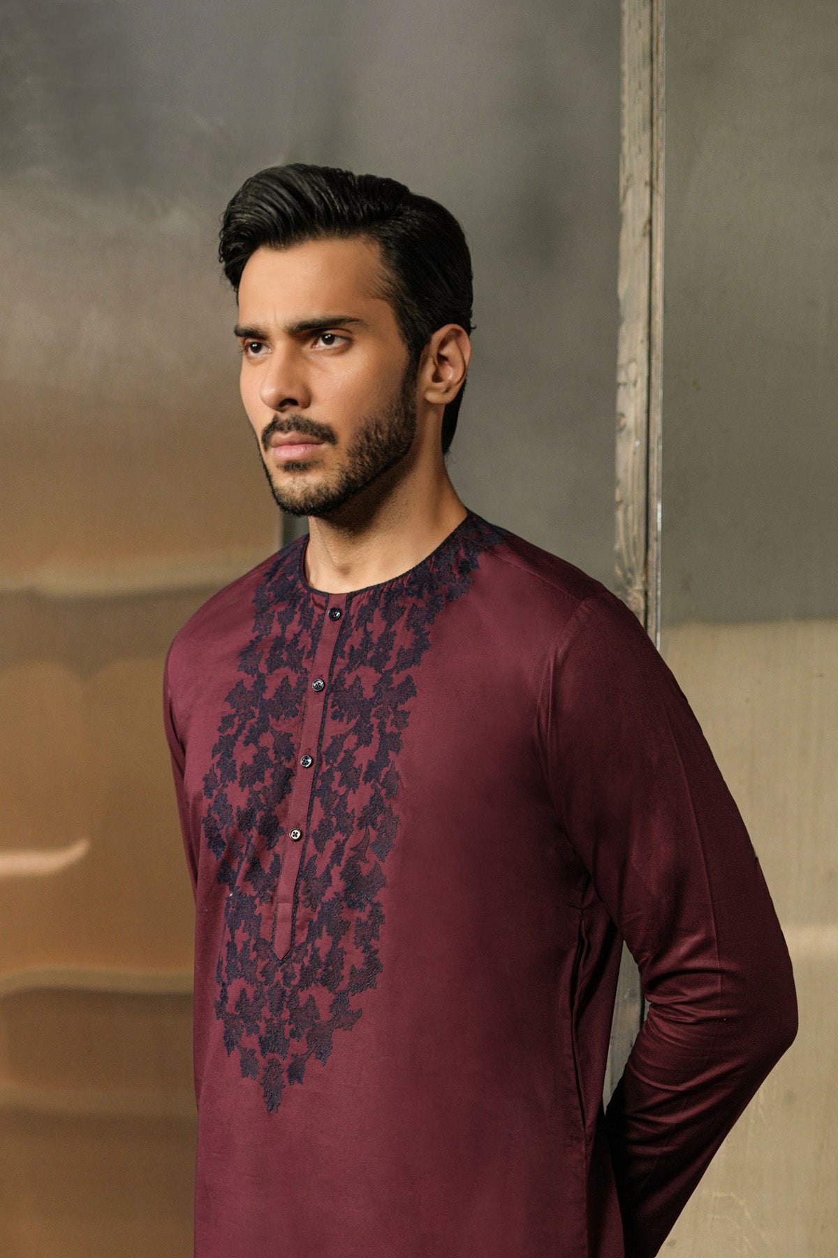 EMBROIDERED-KURTA-MAROON