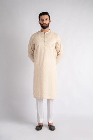 EMBROIDERED-KURTA-O-WHITE