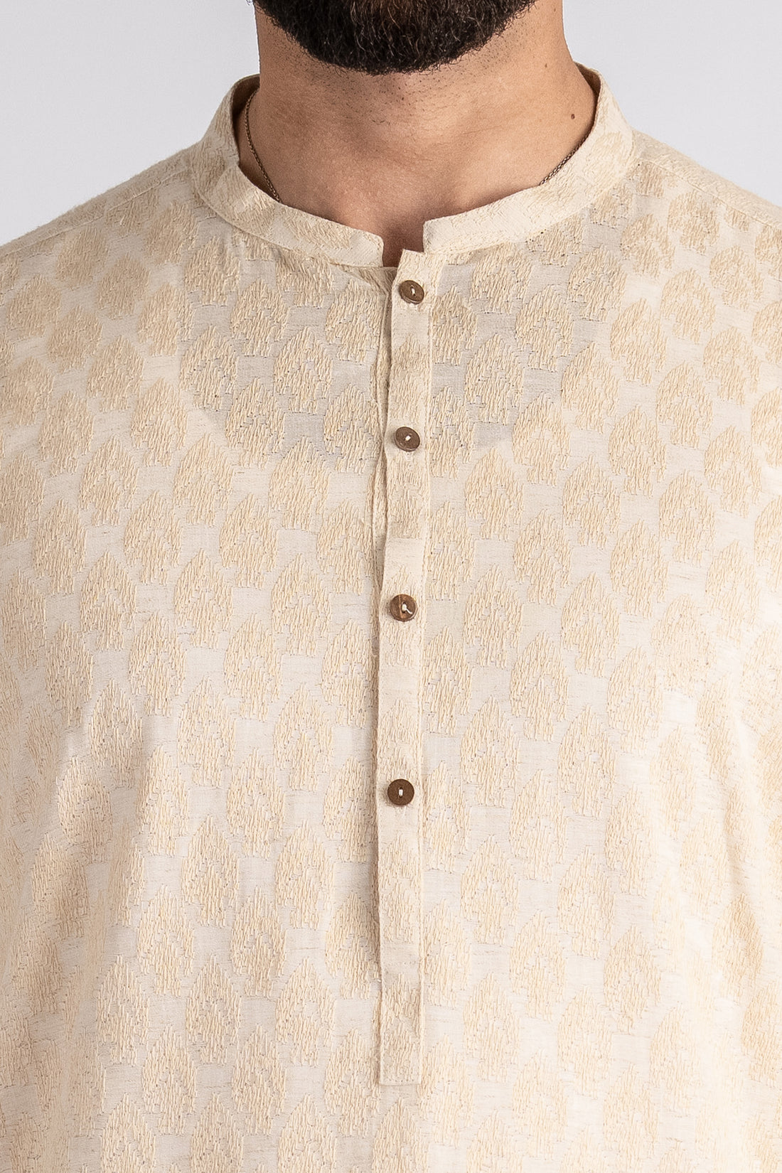 EMBROIDERED-KURTA-O-WHITE