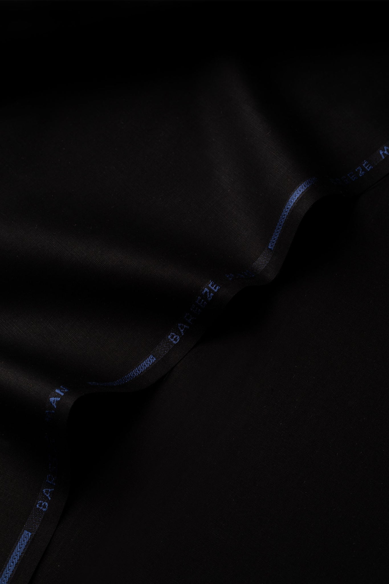 SPUN-GOLD-EGYPTIAN-BLACK