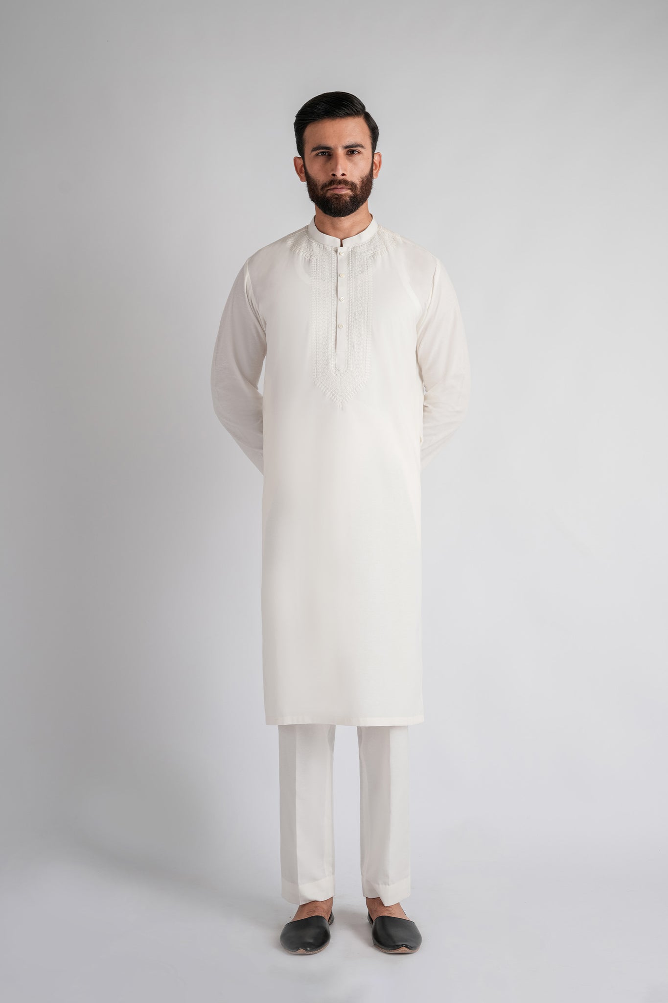 EMBROIDERED-KURTA-WHITE