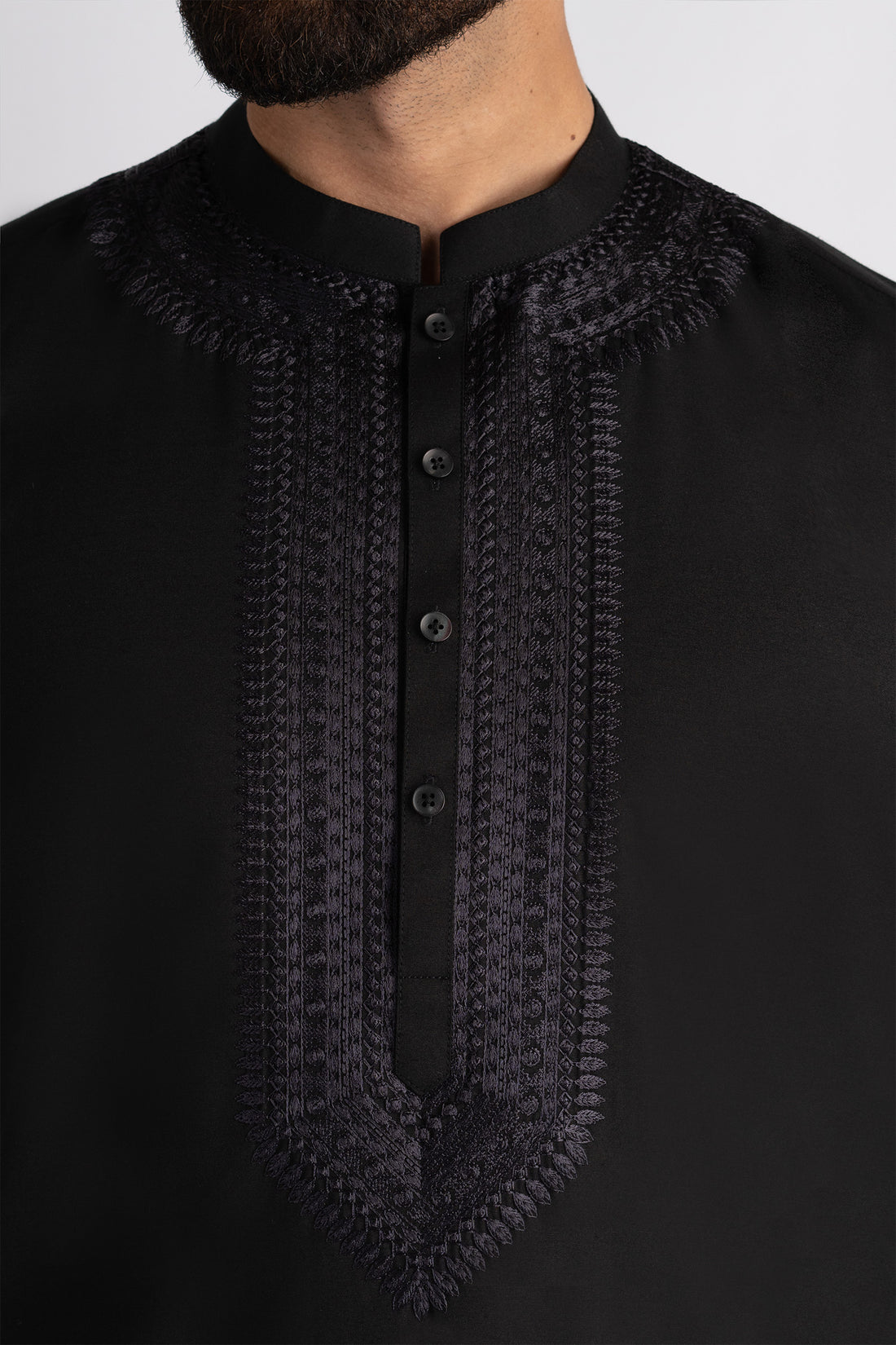 EMBROIDERED-KURTA-BLACK