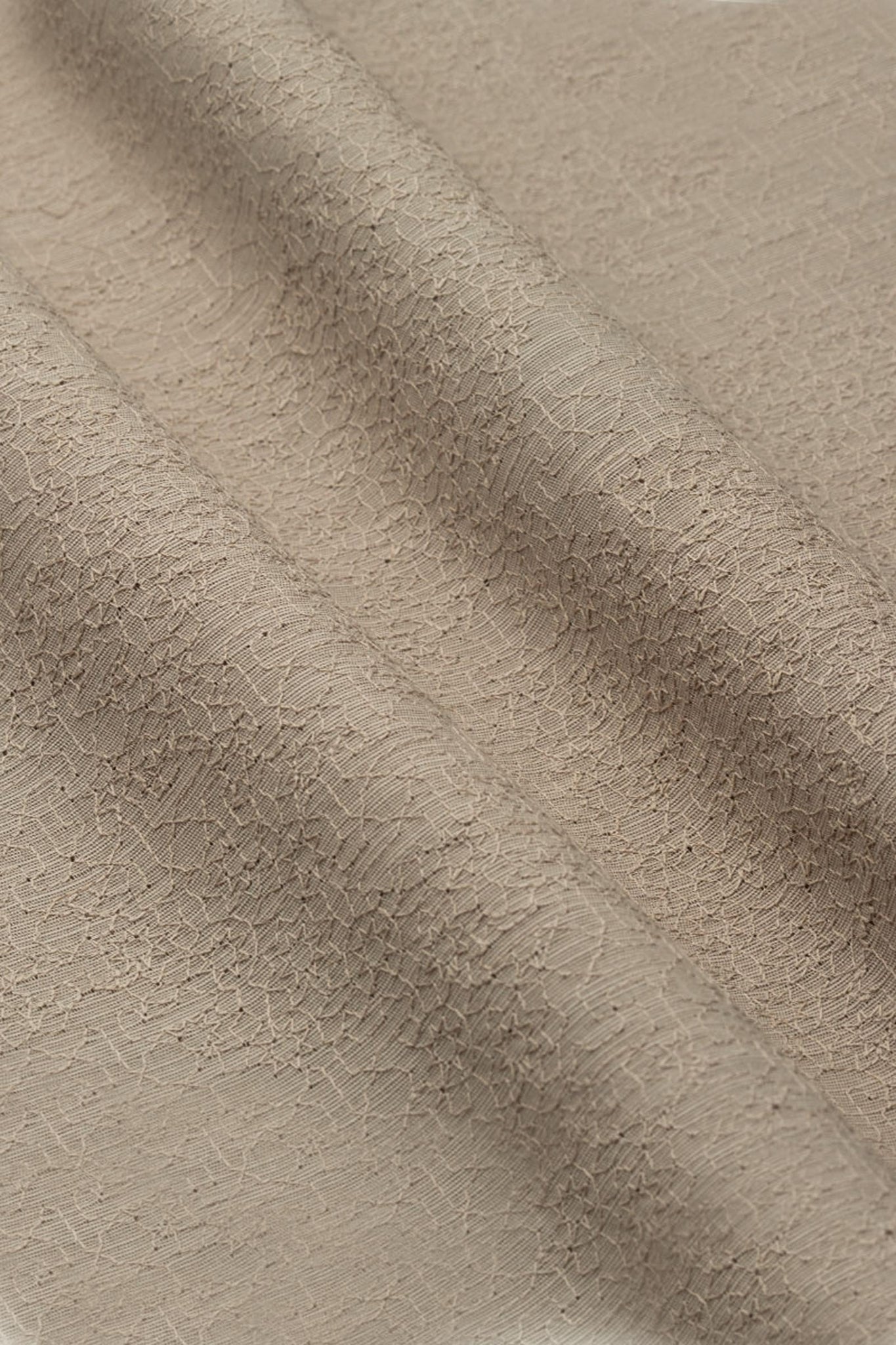 SPRAY-EMBROIDERED-GREY