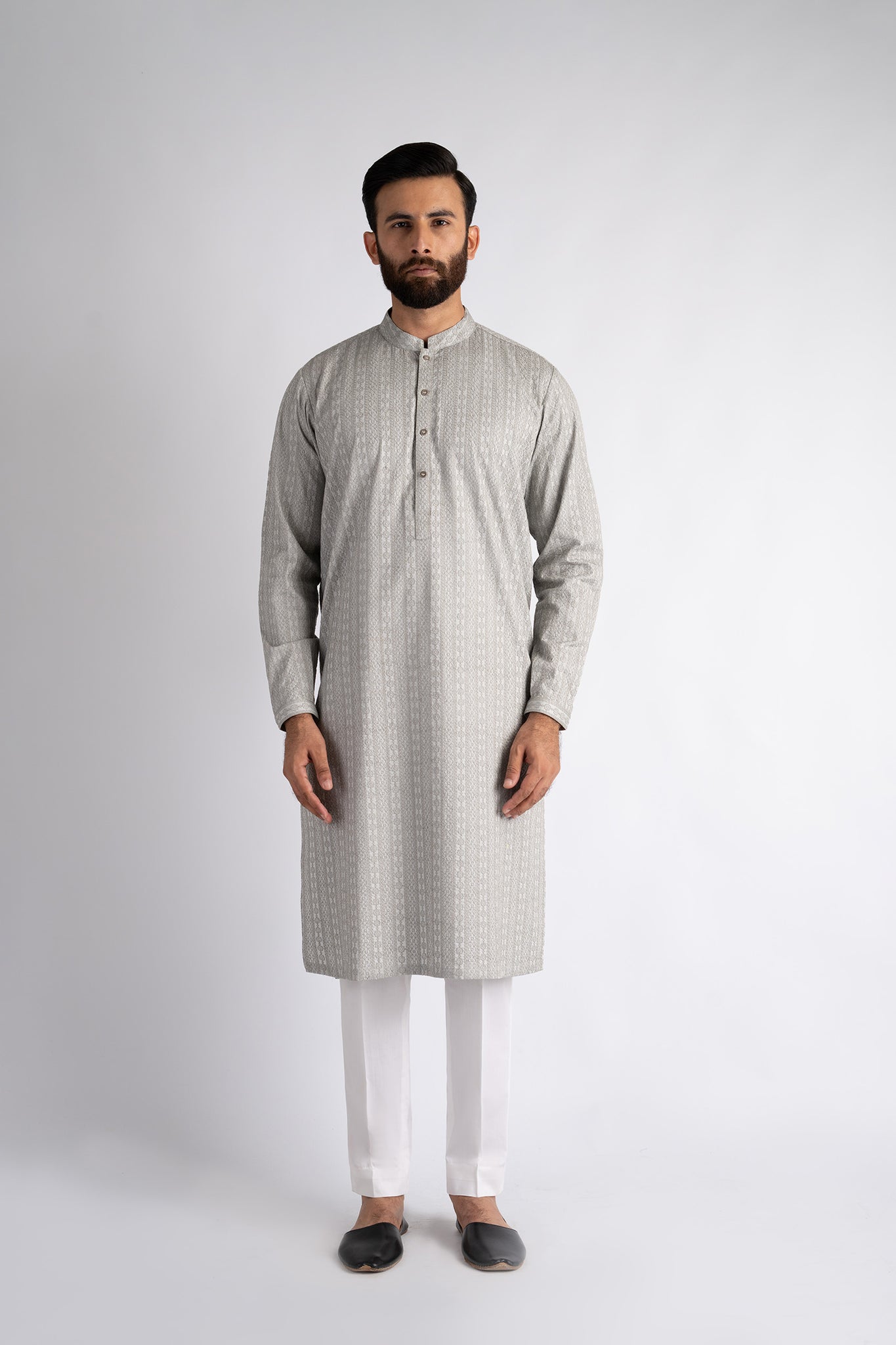 EMBROIDERED-KURTA-SILVR-GR