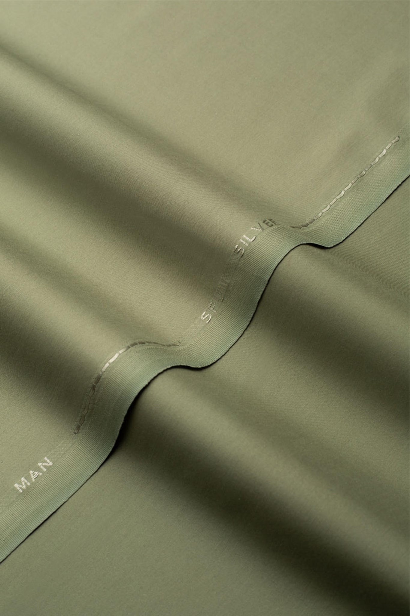 SPUN-SILVER-EGYPTIAN-PSTL-GRN