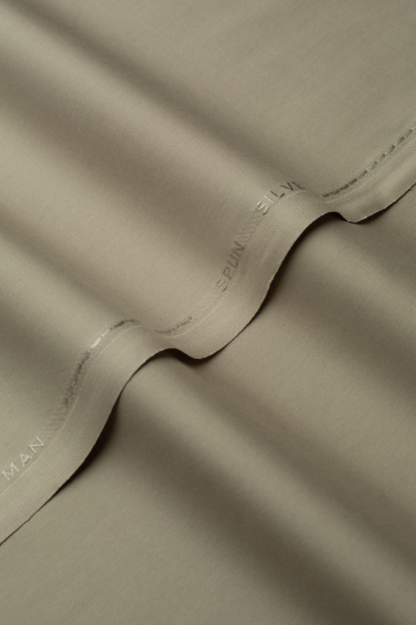 SPUN-SILVER-EGYPTIAN-SAND