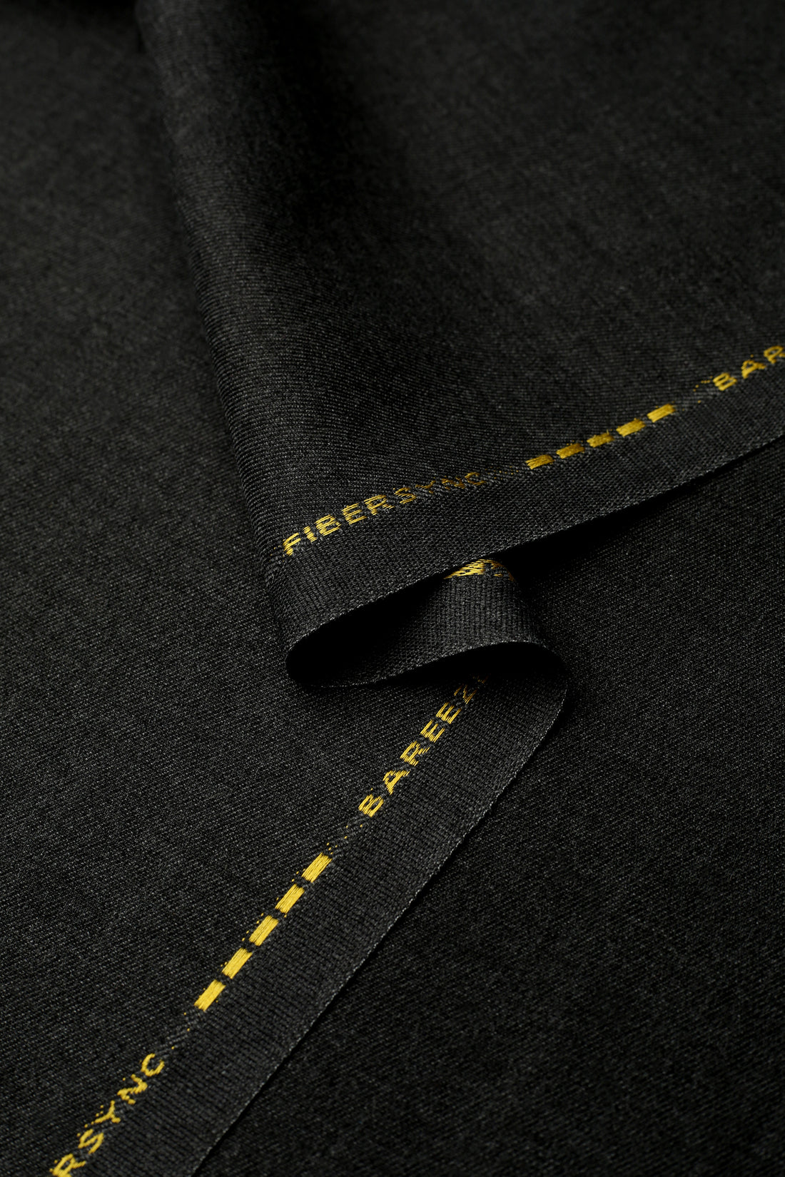 FIBERSYNC-BMUW2572-CHARCOAL