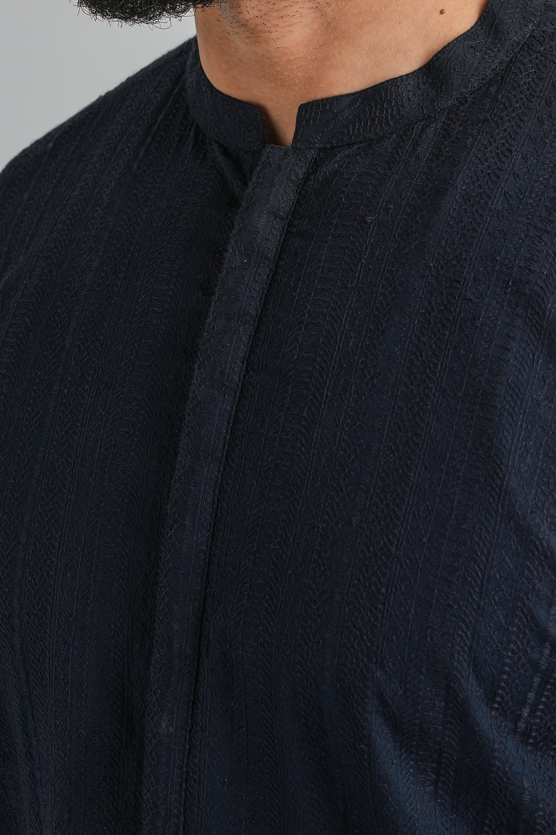 EMBROIDERED-KURTA-NAVY-BLU