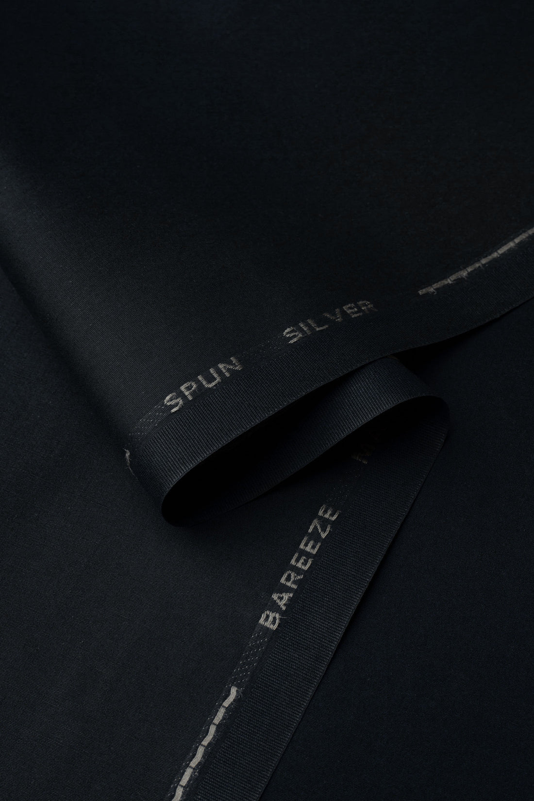 SPUN-SILVER-EGYPTIAN-BLACK