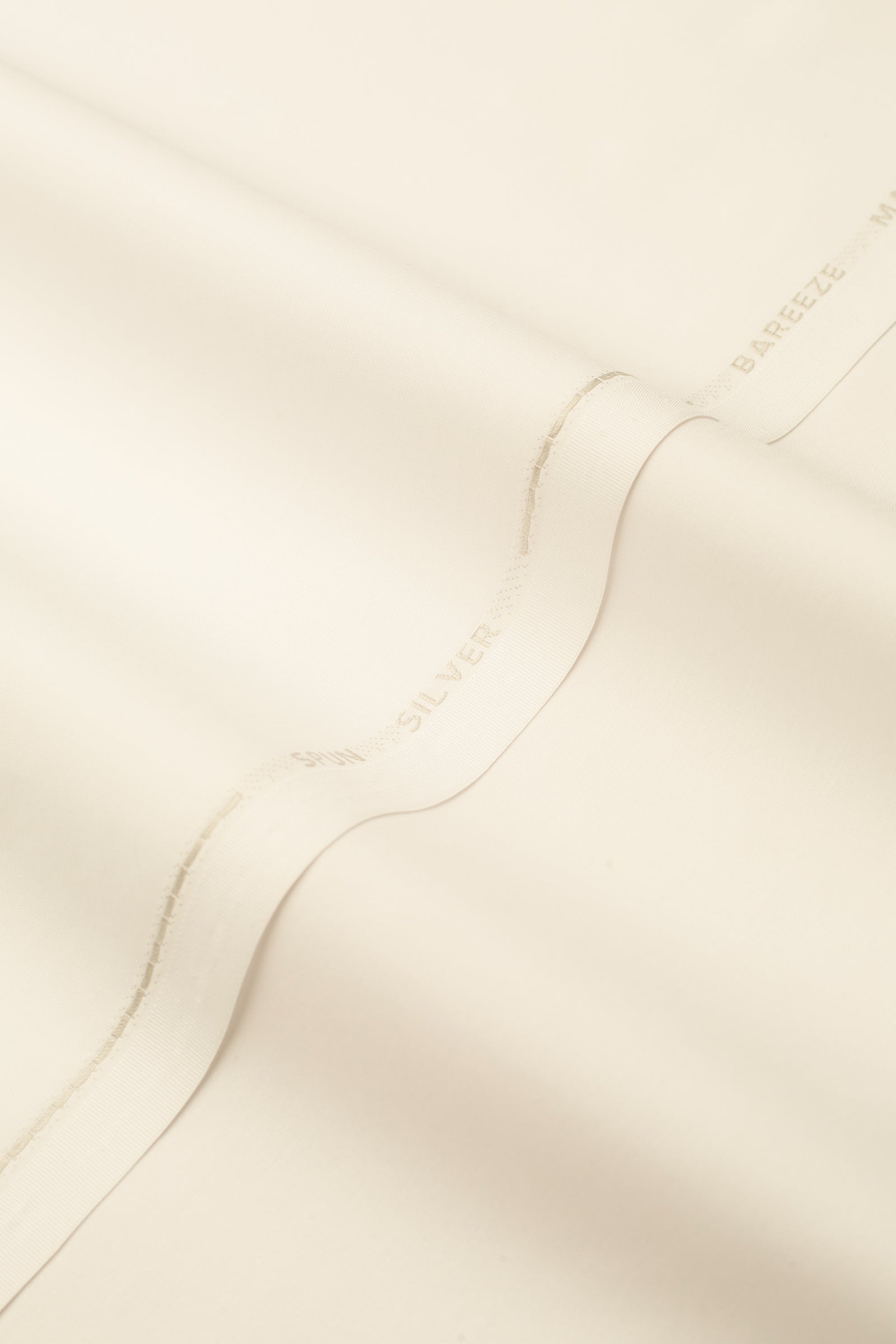 SPUN-SILVER-EGYPTIAN-WHITE Unstitched