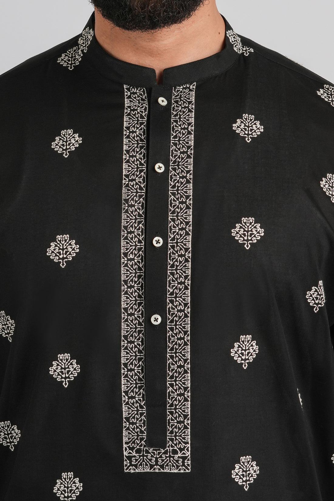 EMBROIDERED-KURTA-TROUSER-BLACK
