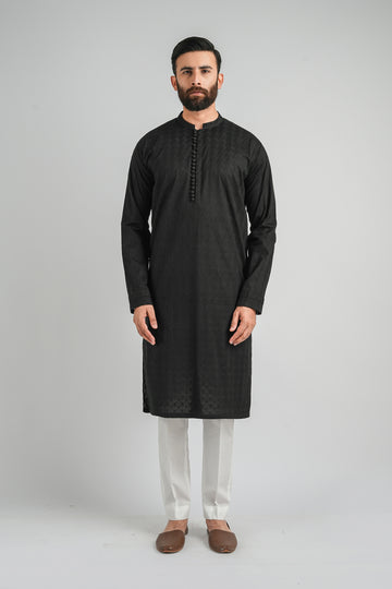 EMBROIDERED-KURTA-BLACK EMBROIDERED KURTA