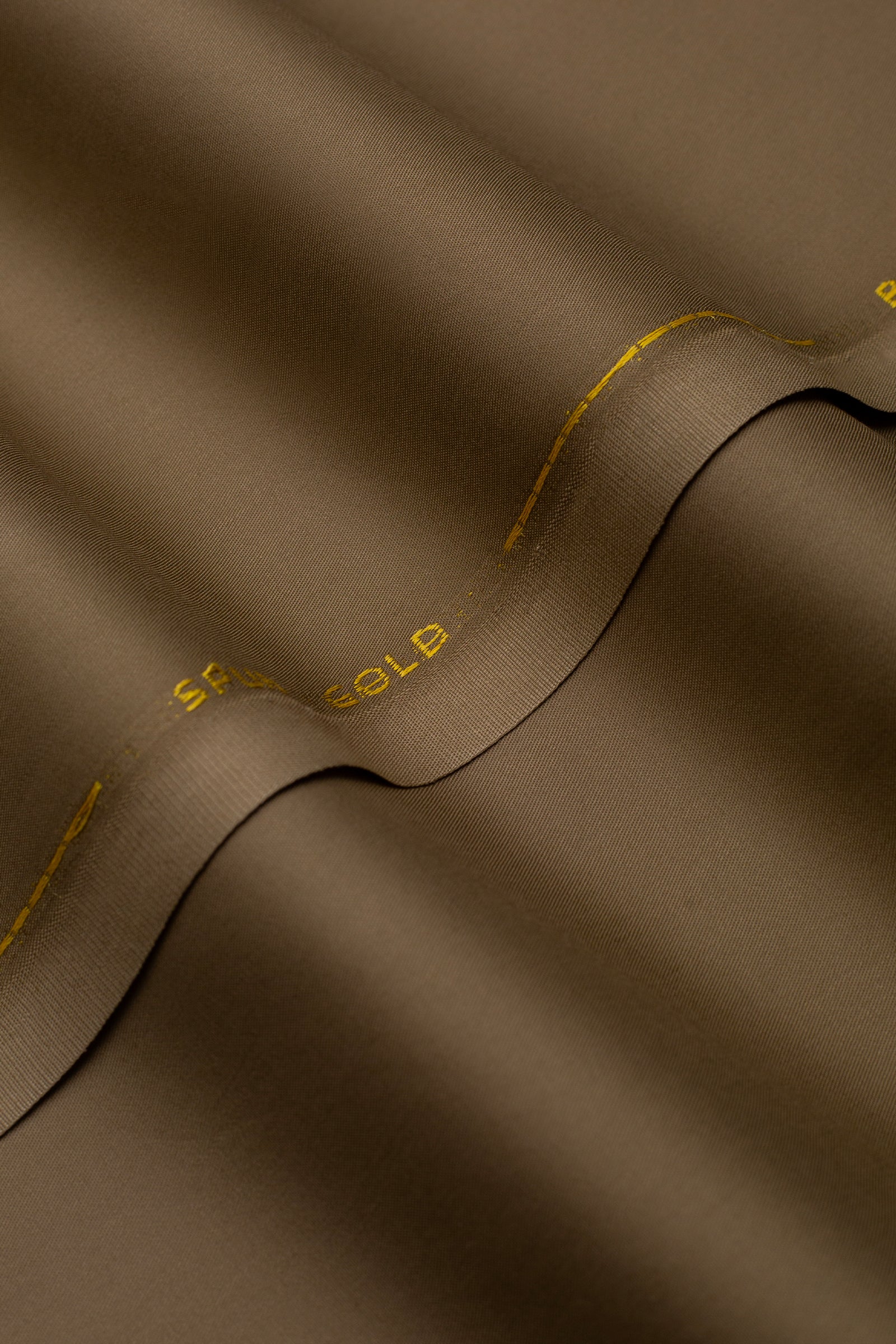 SPUN-GOLD-EGYPTIAN-WALNUT - shop at Bareezeman