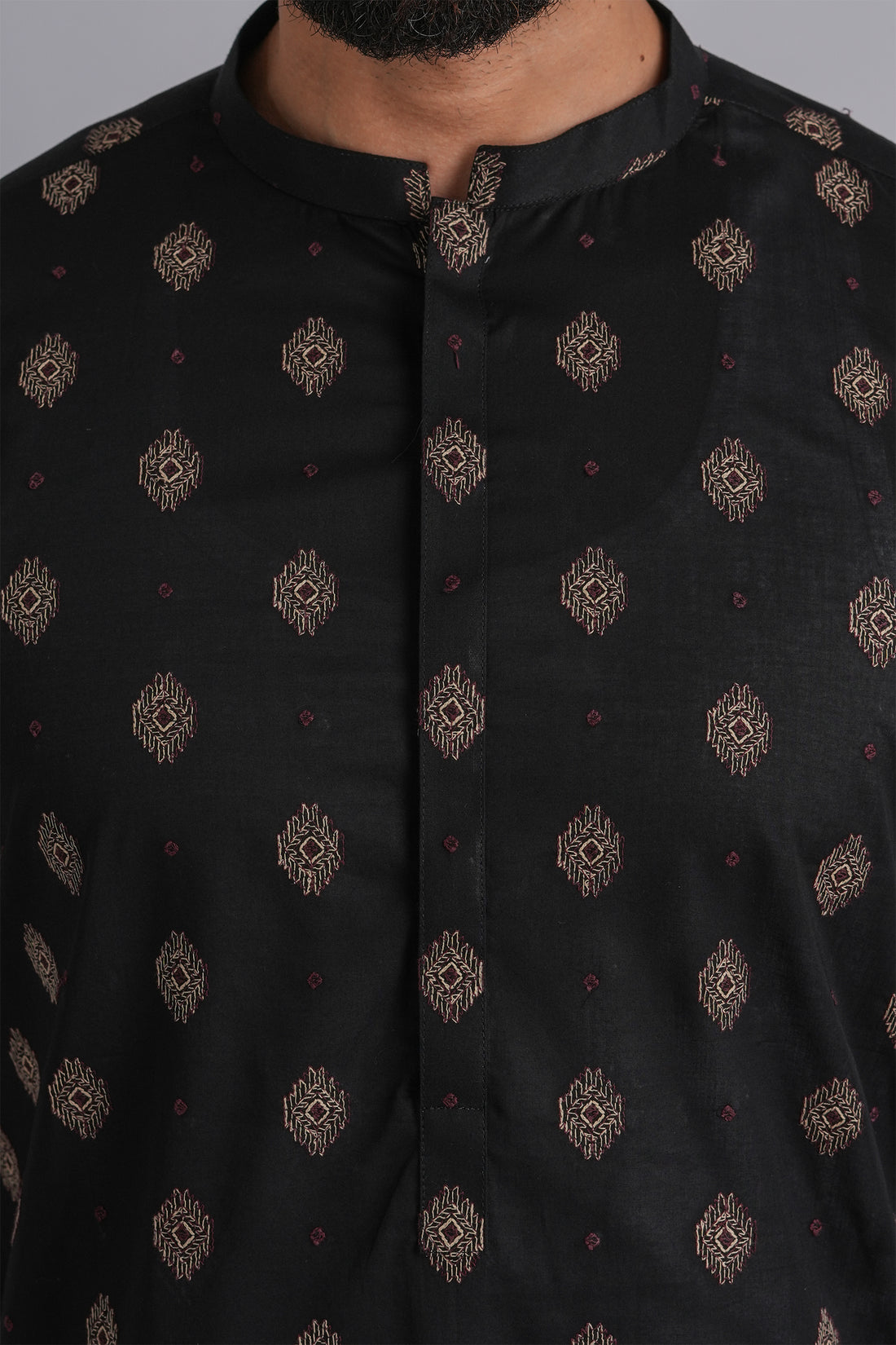 EMBROIDERED-KURTA-TROUSER-BLACK