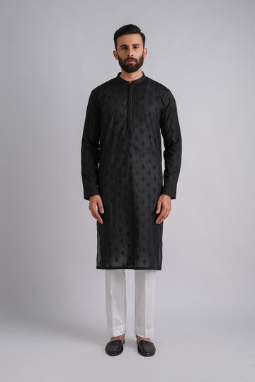 EMBROIDERED-KURTA-BLACK