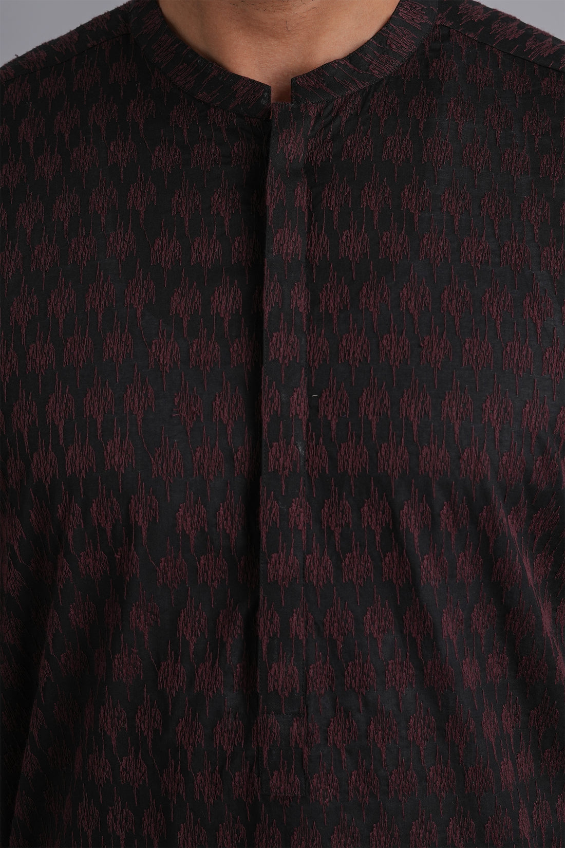 EMBROIDERED-KURTA-TROUSER-BLACK