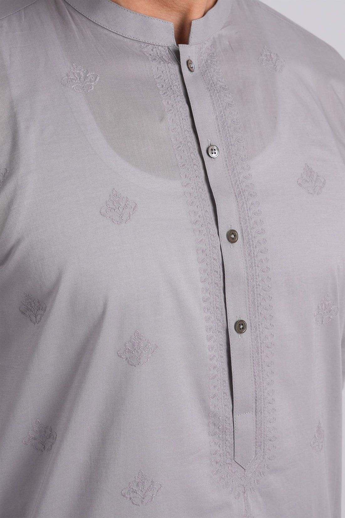 EMBROIDERED-KURTA-TROUSER-SALT