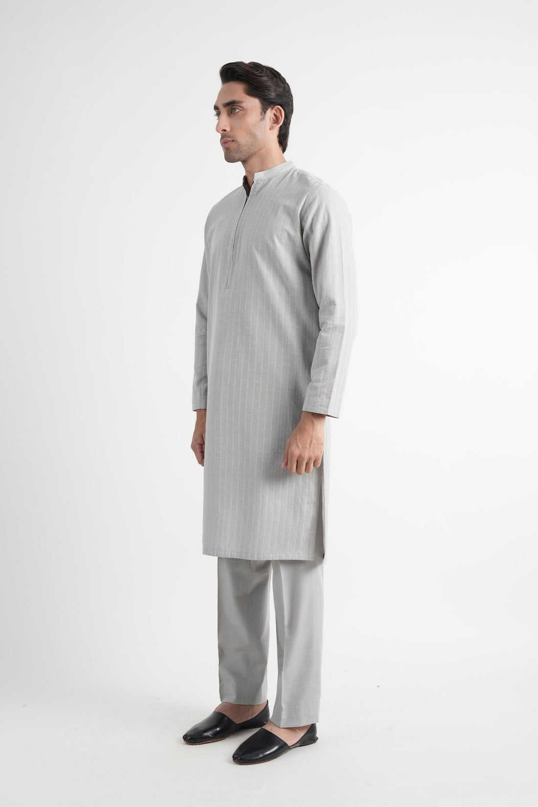 Slub Khaddar Embroidered Kurta Trouser Grey