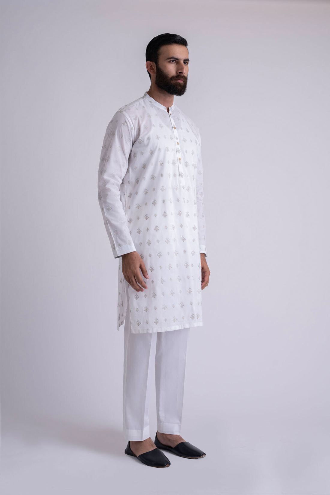 EMBROIDERED-KURTA-WHT