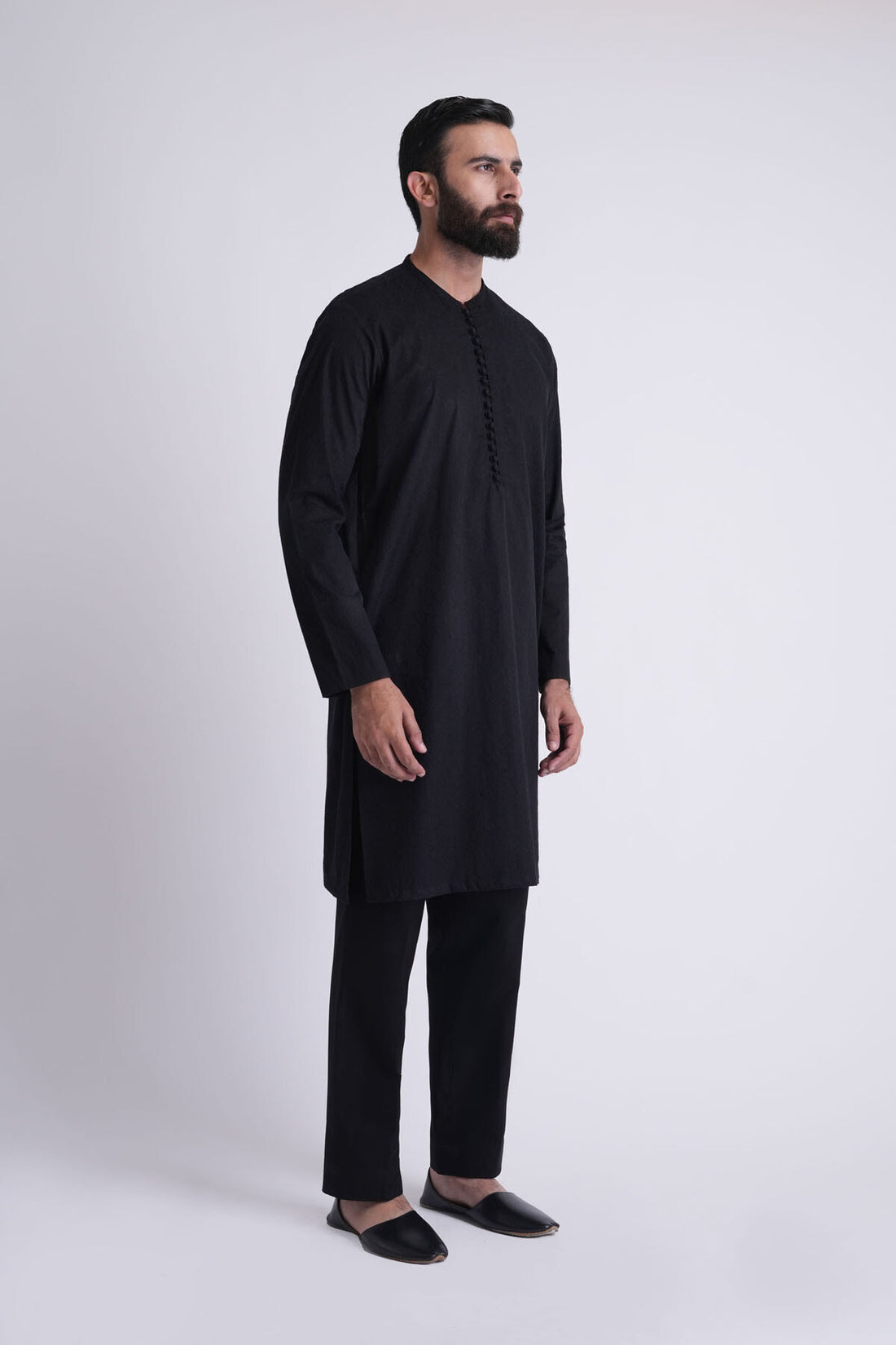 EMBROIDERED-KURTA-WHT